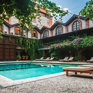 Hotel Restaurant Bujtina E Gjelit Tirana